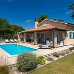 Melnica By Guide
