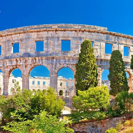 Melnica By Guide Barban